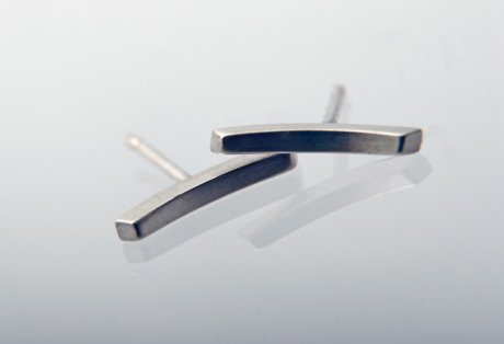 silver curve studs
