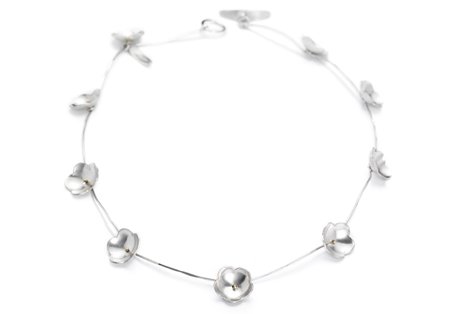 daisy  choker-medium