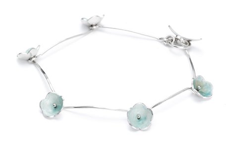 enamel daisy bracelet-sm